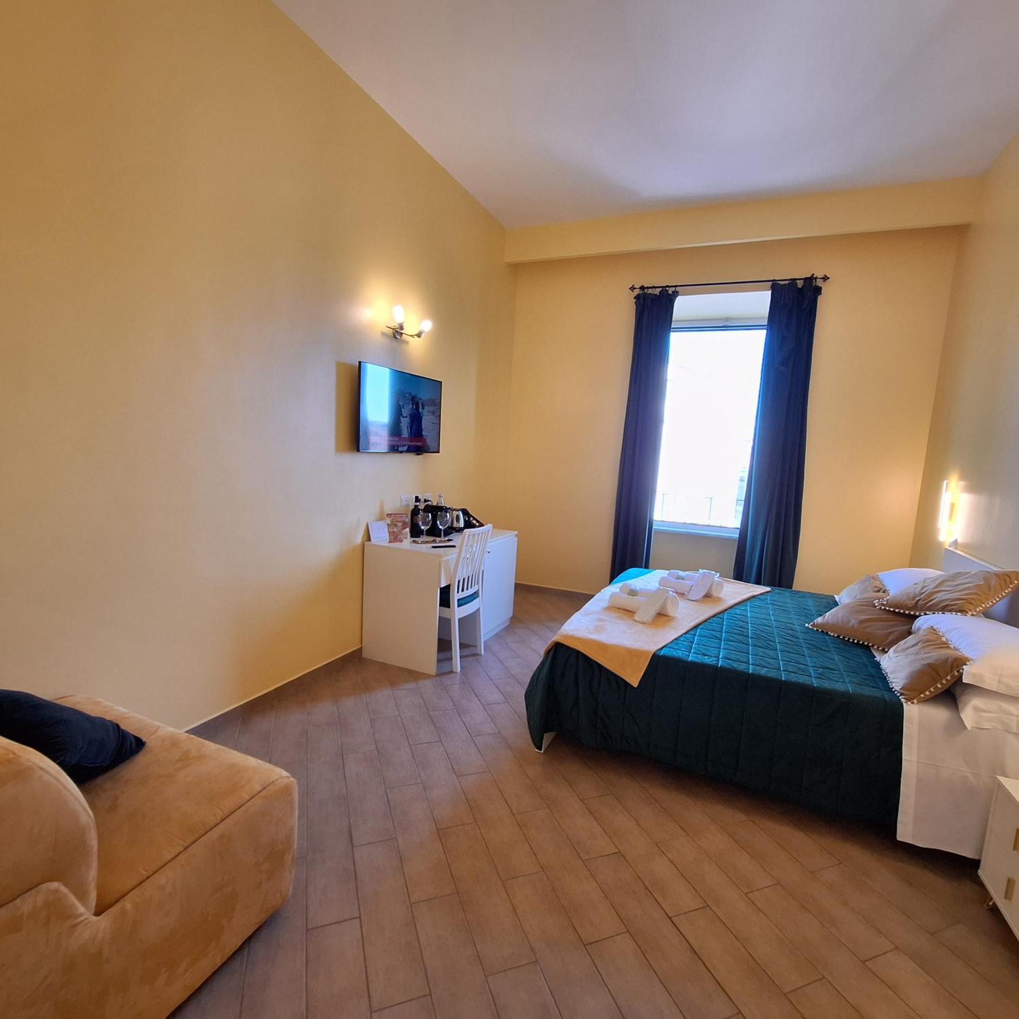 Residenze Serventi Longhi Pensión Roma