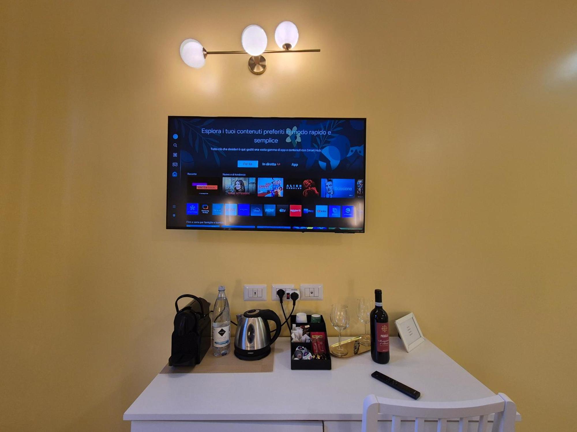 Residenze Serventi Longhi Pensión Roma