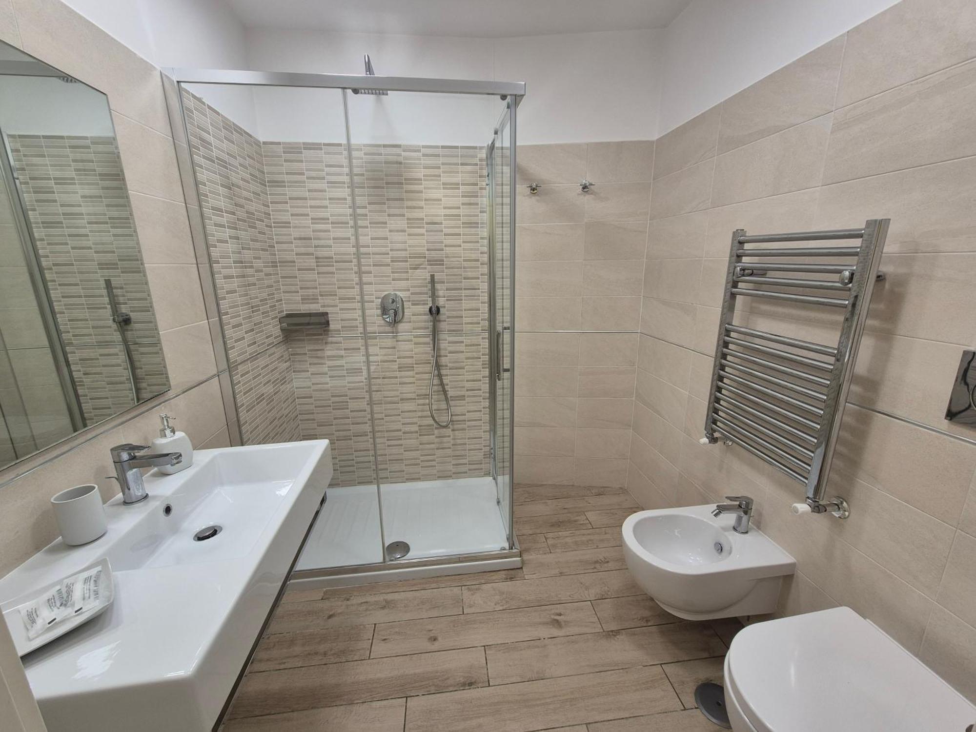 Pensión Residenze Serventi Longhi *