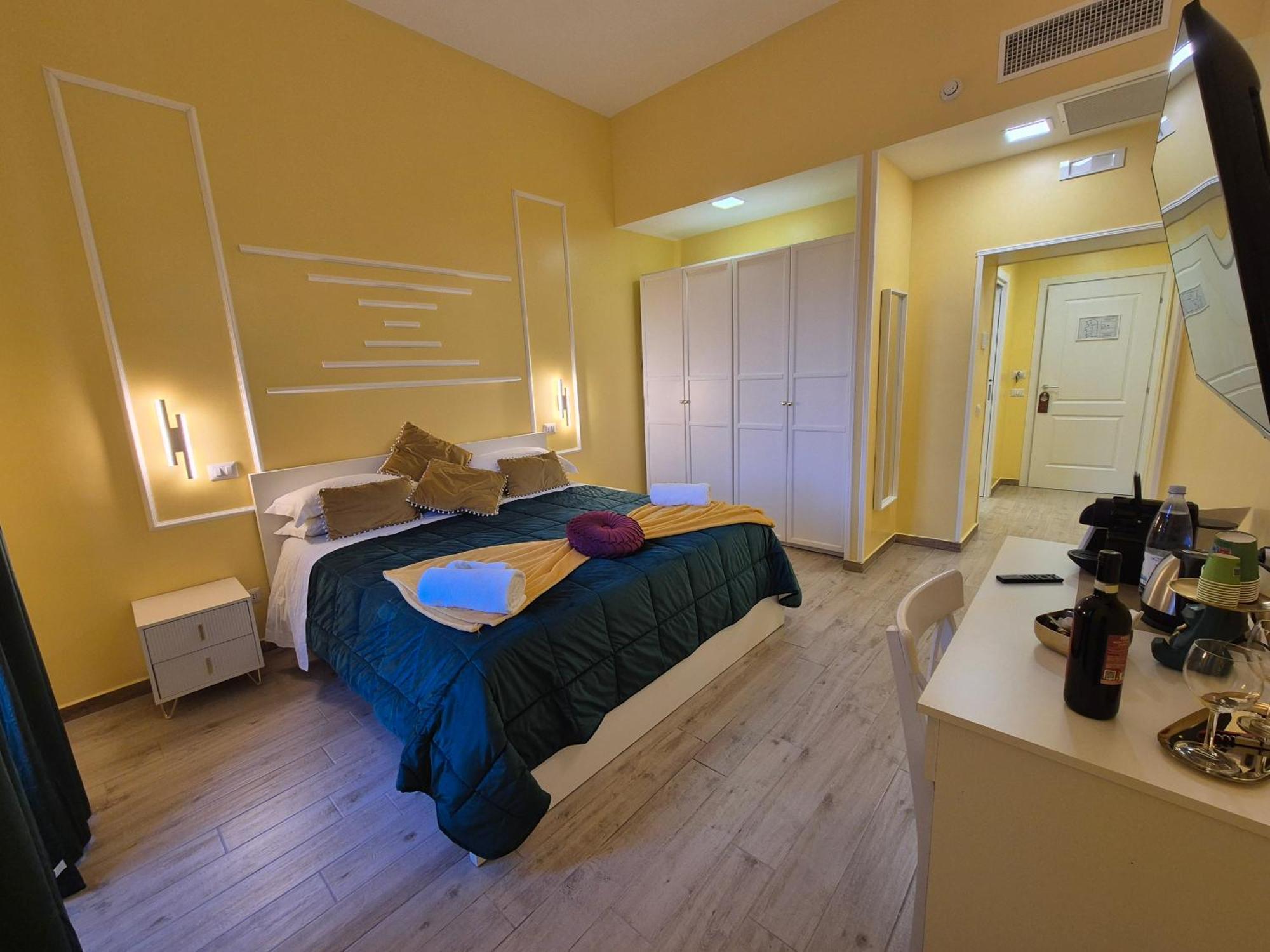 Residenze Serventi Longhi Pensión *